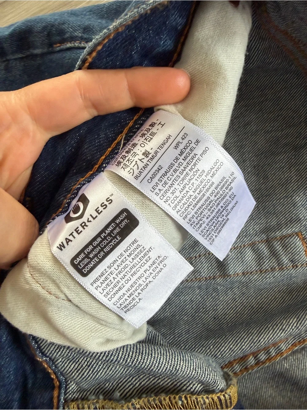 Levi's 501 ‘93 Men's Blue Denim Cutoff Jeans Jorts Shorts 36 NWT